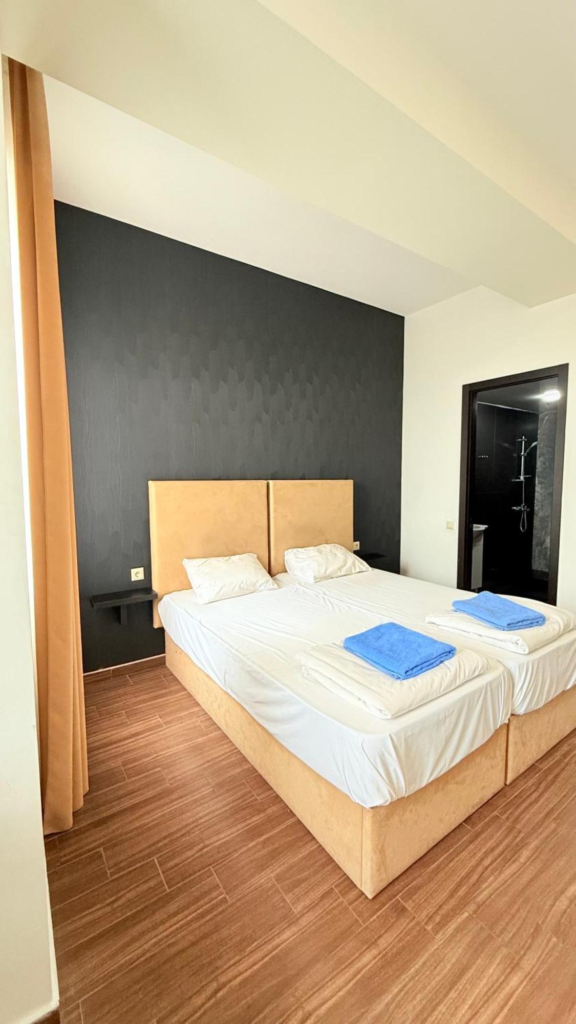Star Hotel Kutaisi Esterno foto